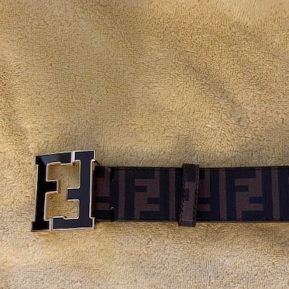 Fendi belt men\'s/women\'s